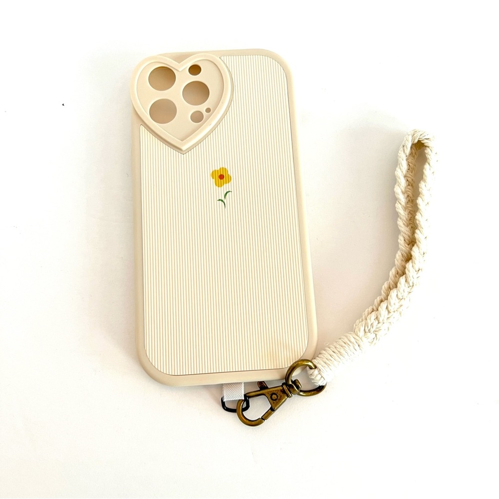 Apple iPhone 13 Pro Max Wristet Case
